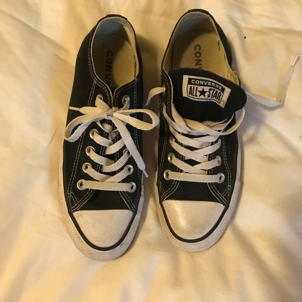 Converse All Stars - women’s 7